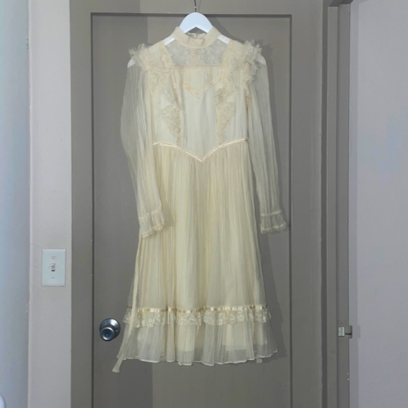 Gunne Sax | Dresses | Vintage Gunne Sax Peasant Hippy 7s Wedding Dress ...